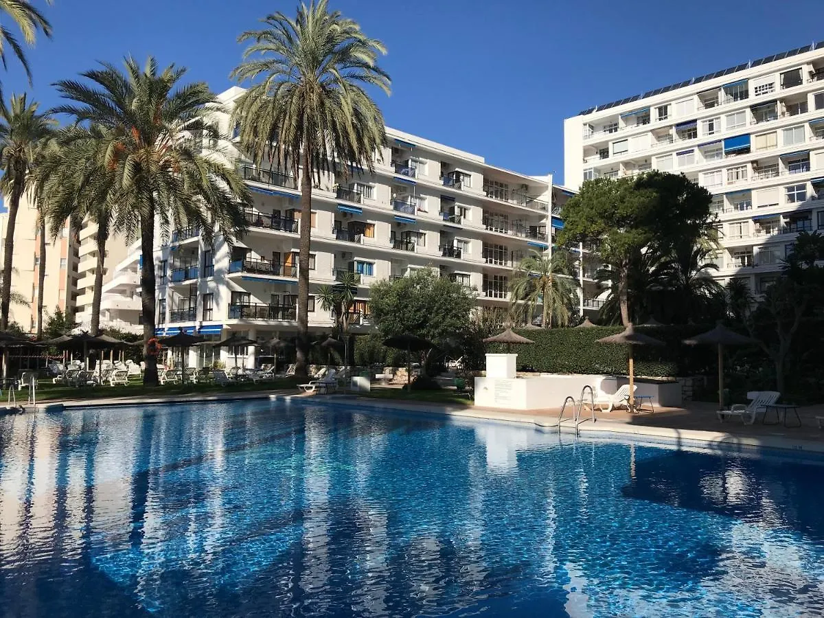 Skol 927A - Beachfront Central Luxury Penthouse Marbella